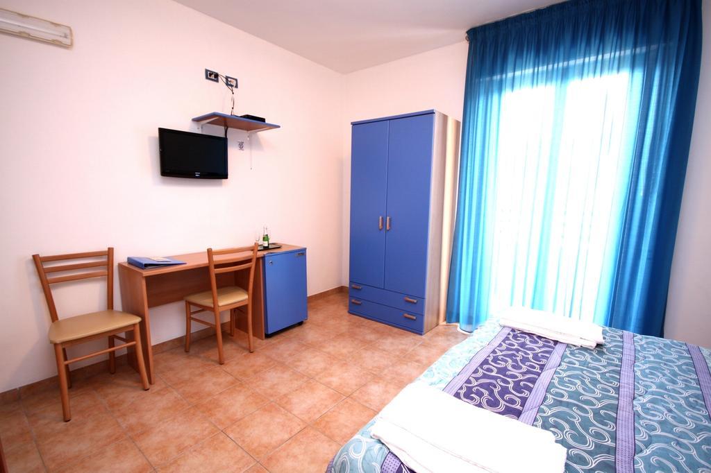 Hotel Alguer Pokój zdjęcie